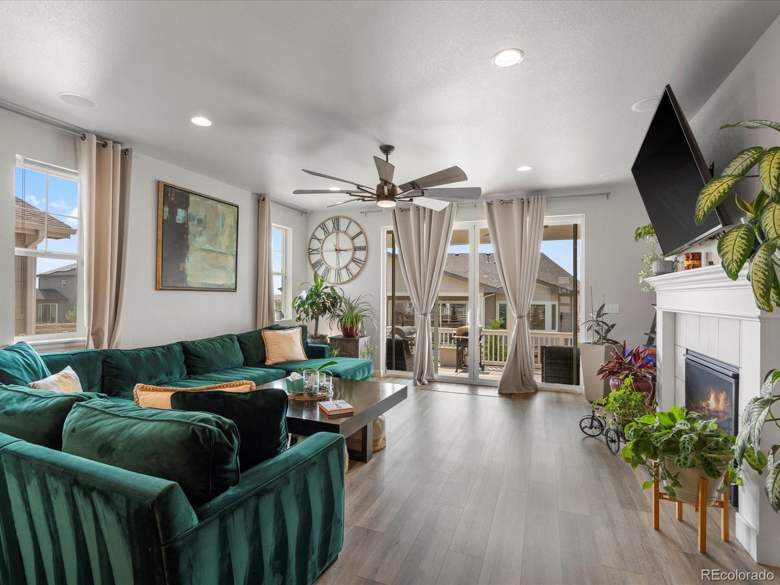 MLS Image #20 for 3921  eaton park street,aurora, Colorado