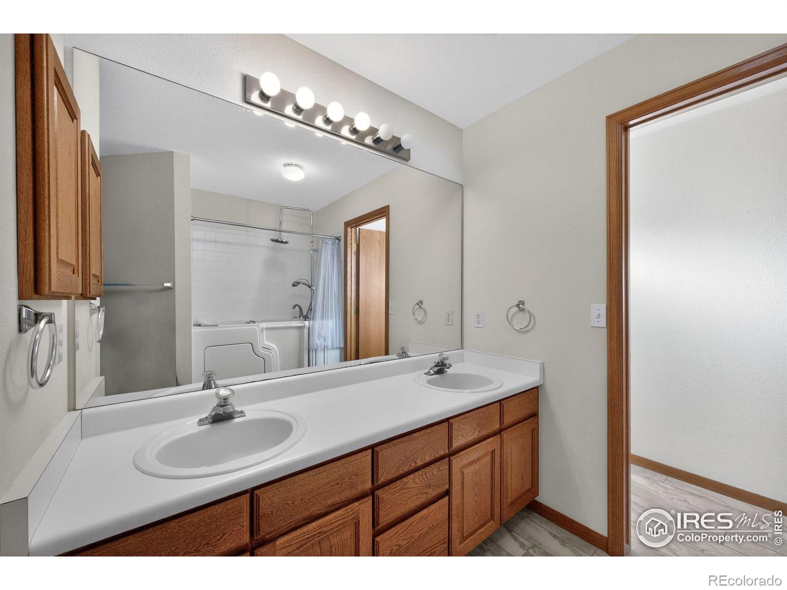 MLS Image #10 for 2008  35th ave ct,greeley, Colorado