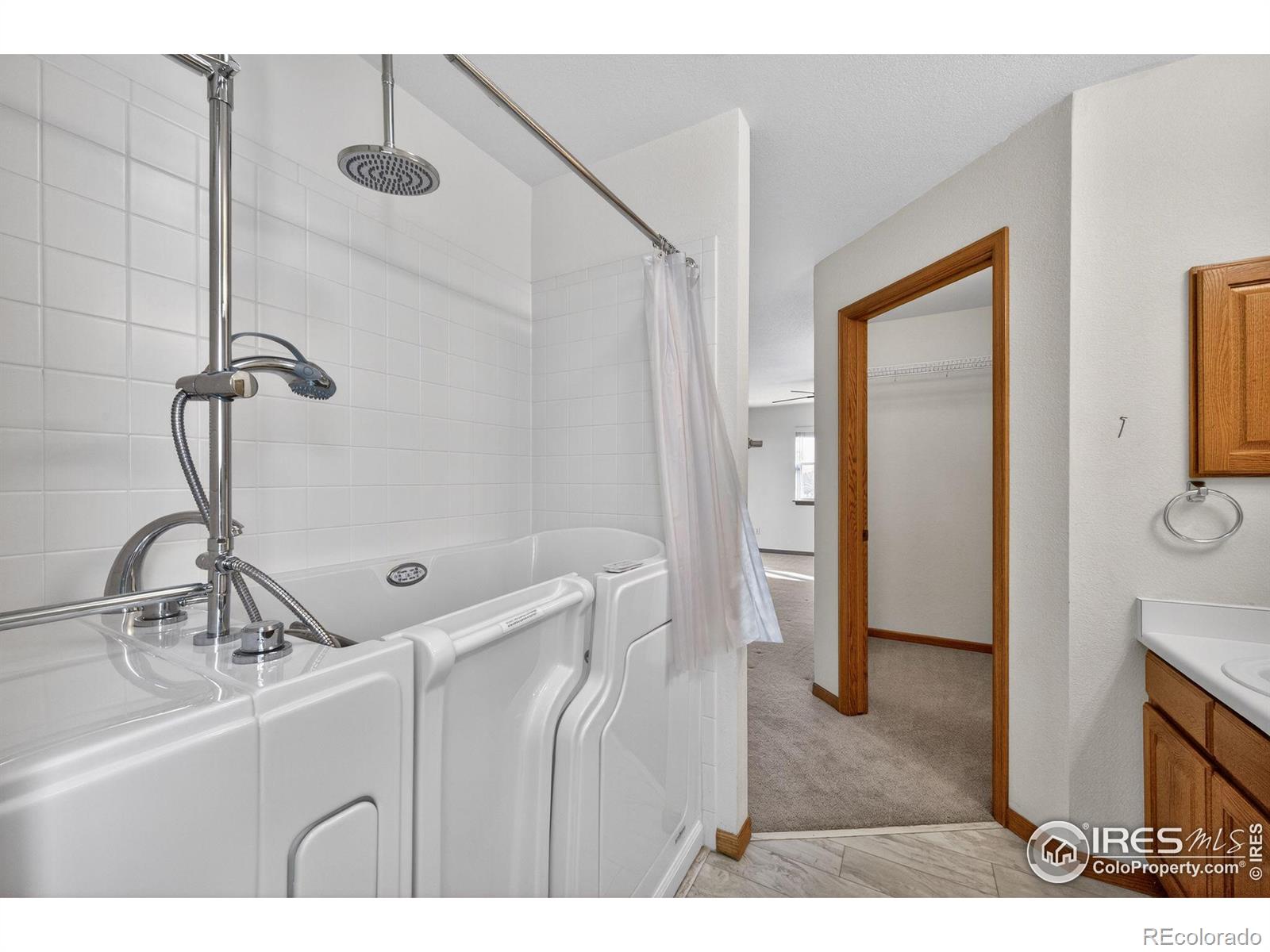 MLS Image #11 for 2008  35th ave ct,greeley, Colorado