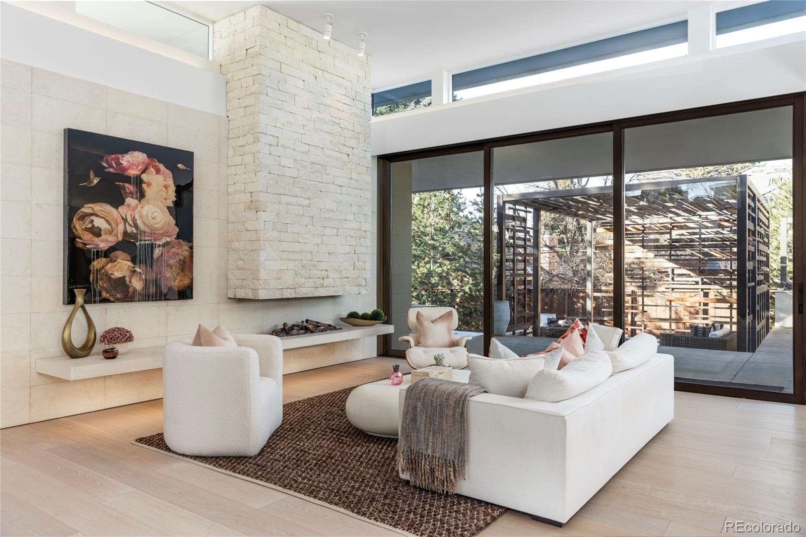MLS Image #4 for 121 s cherry street,denver, Colorado