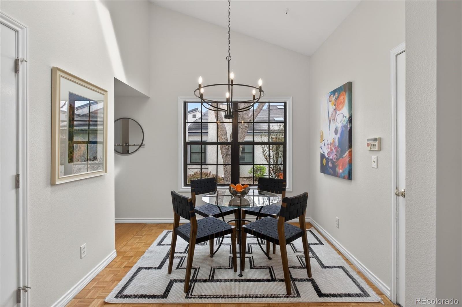 MLS Image #11 for 1615 s syracuse street,denver, Colorado