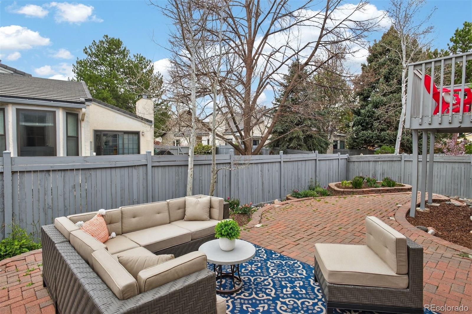 MLS Image #31 for 1615 s syracuse street,denver, Colorado