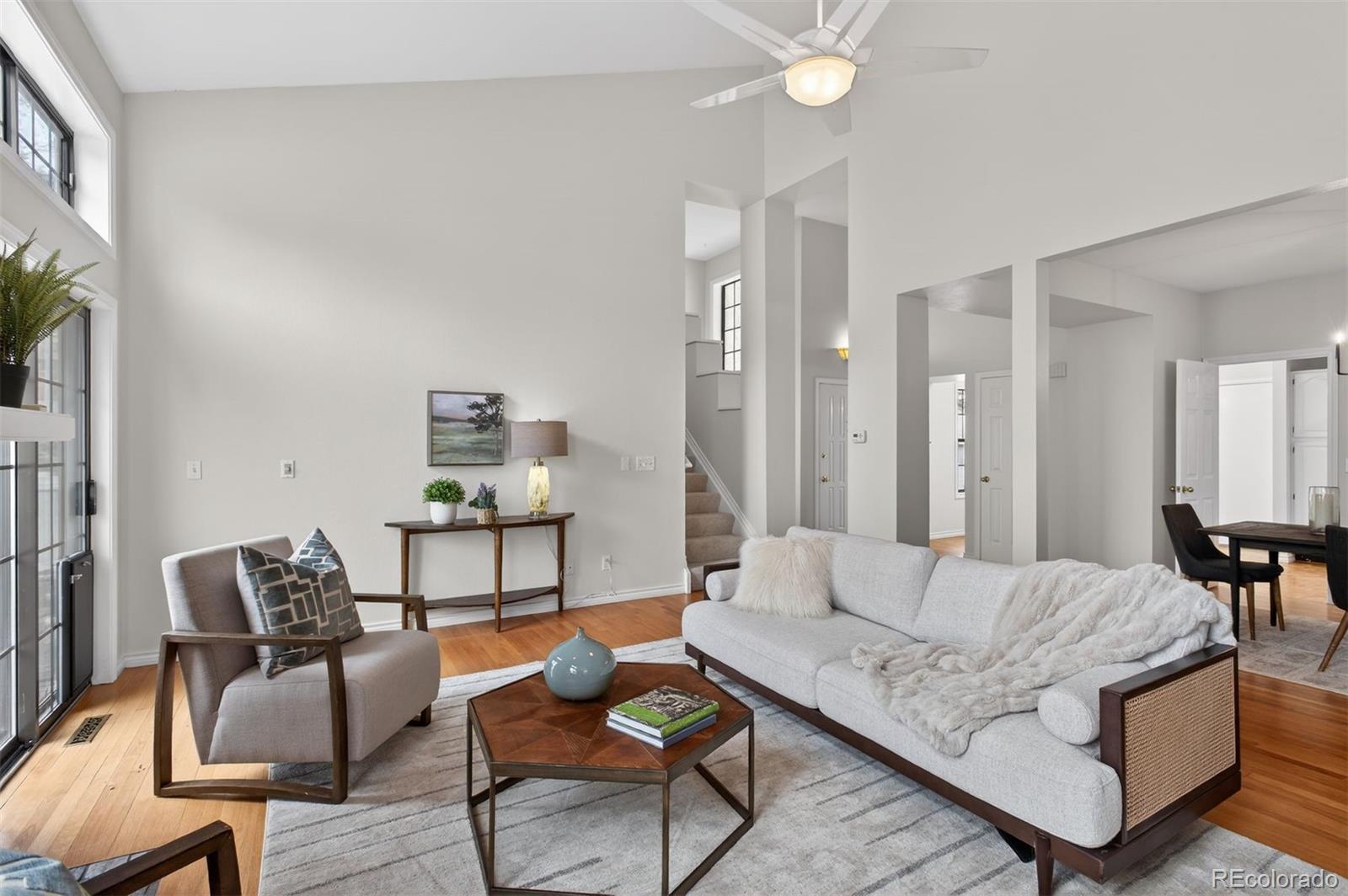 MLS Image #5 for 1615 s syracuse street,denver, Colorado