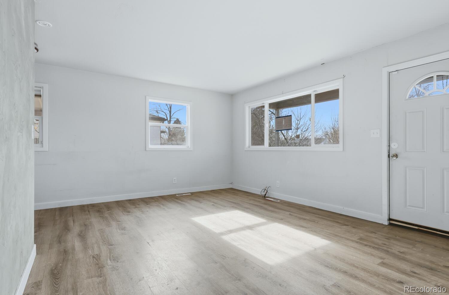 MLS Image #1 for 1170  elmira street,aurora, Colorado
