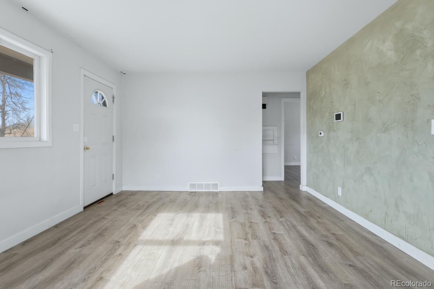MLS Image #4 for 1170  elmira street,aurora, Colorado