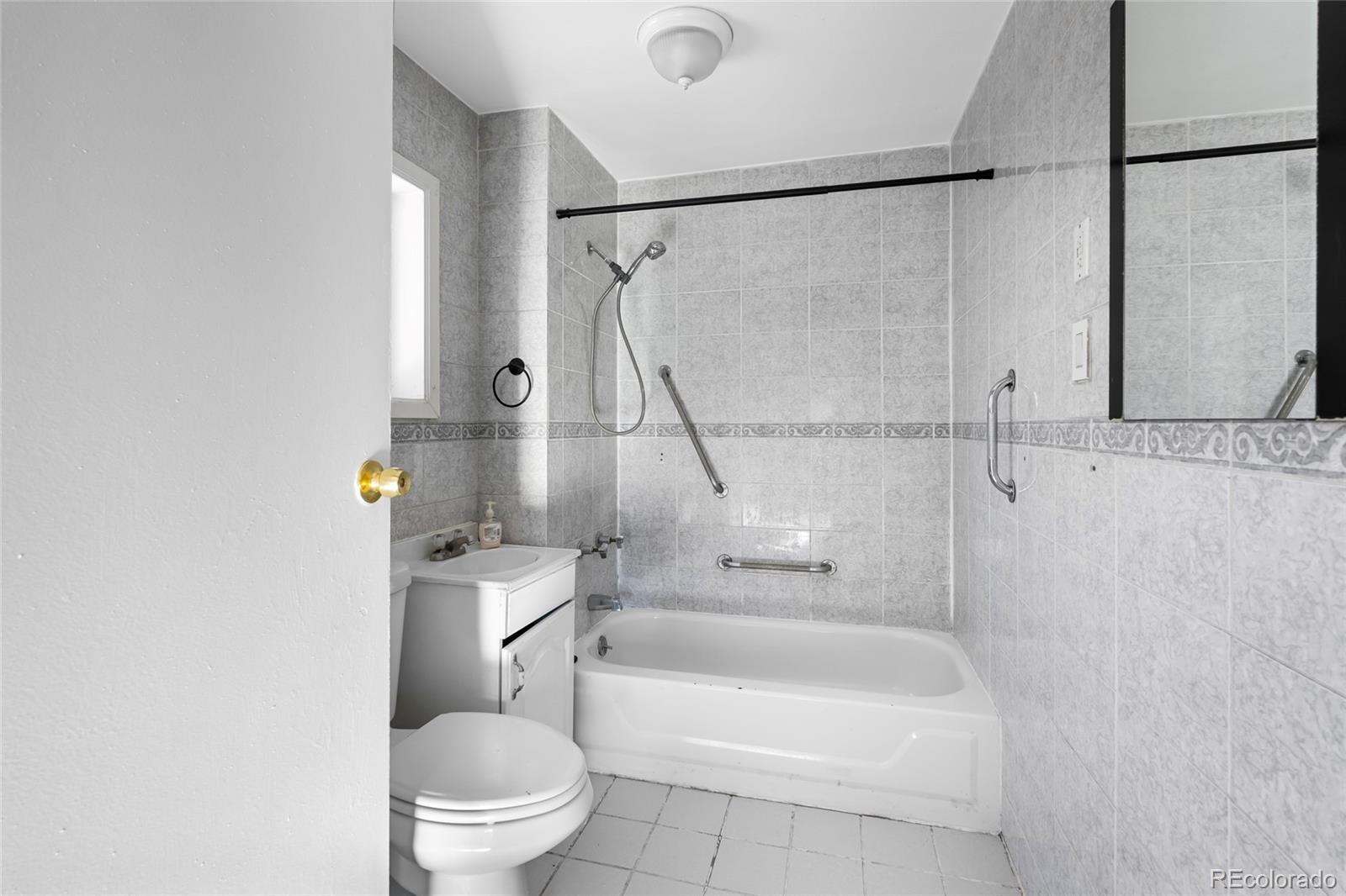 MLS Image #7 for 3045 w gill place,denver, Colorado