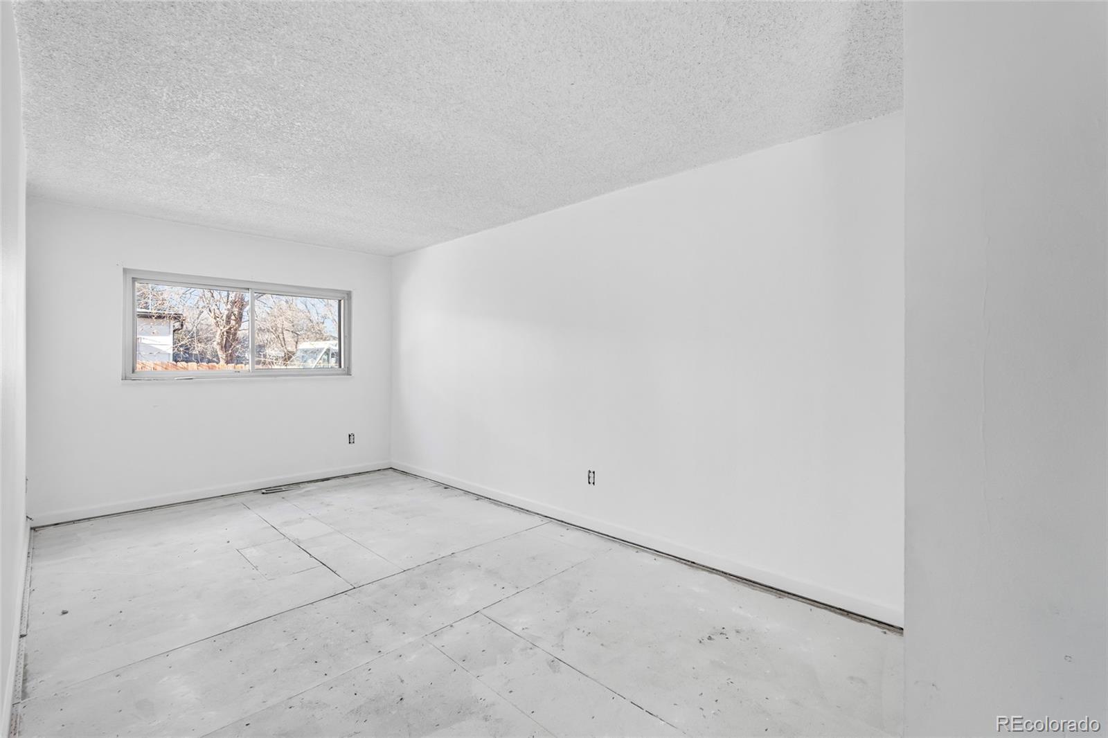 MLS Image #8 for 3045 w gill place,denver, Colorado