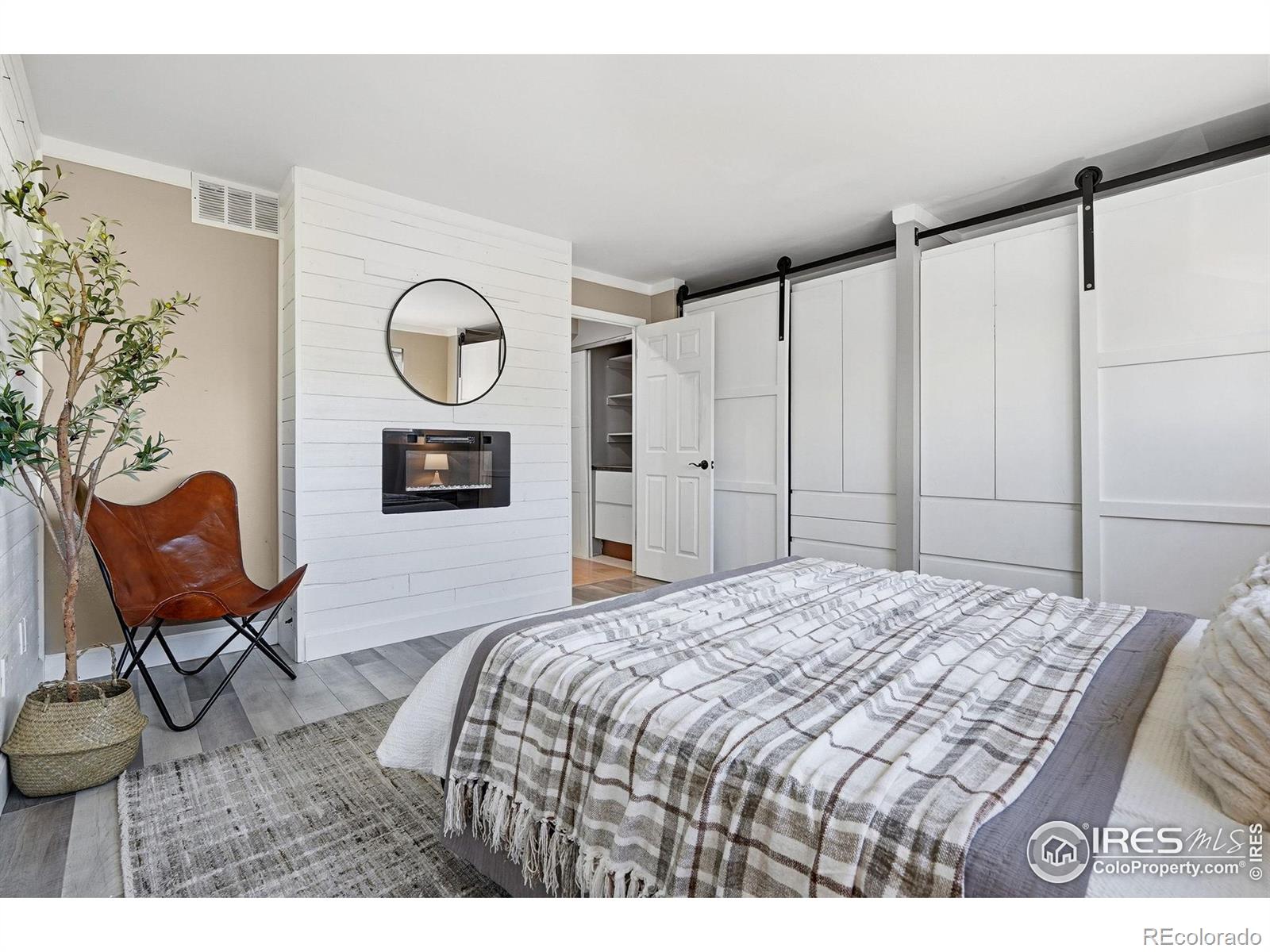 MLS Image #13 for 6790 e mississippi avenue,denver, Colorado