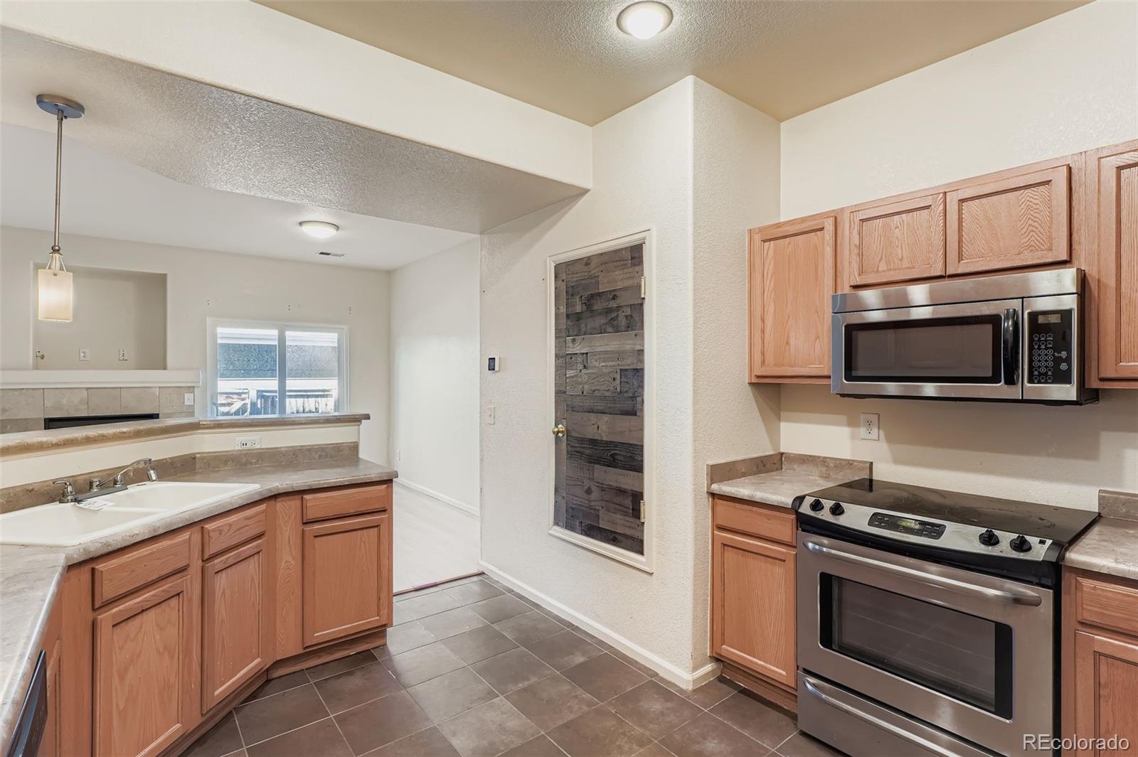 MLS Image #5 for 14700 e 104th avenue,commerce city, Colorado