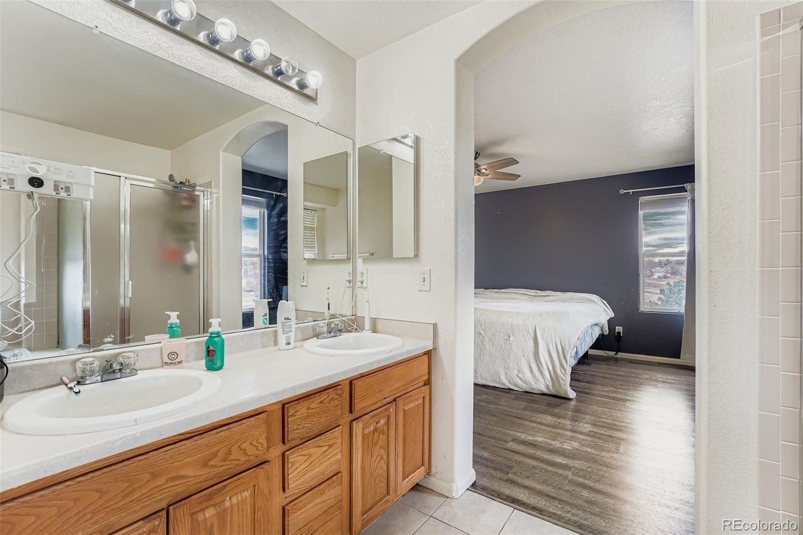 MLS Image #13 for 2751 s waco way,aurora, Colorado
