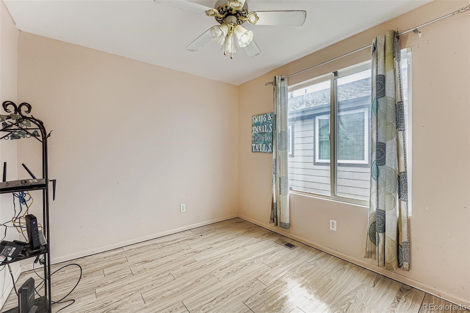 MLS Image #20 for 2751 s waco way,aurora, Colorado