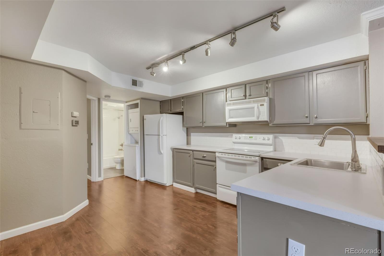 MLS Image #14 for 980 s dawson way 11,aurora, Colorado