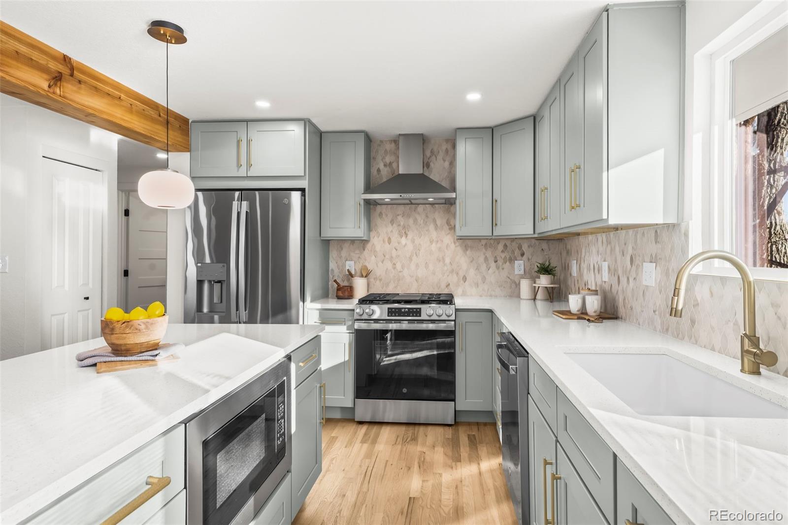 MLS Image #15 for 10224 w 68th way,arvada, Colorado
