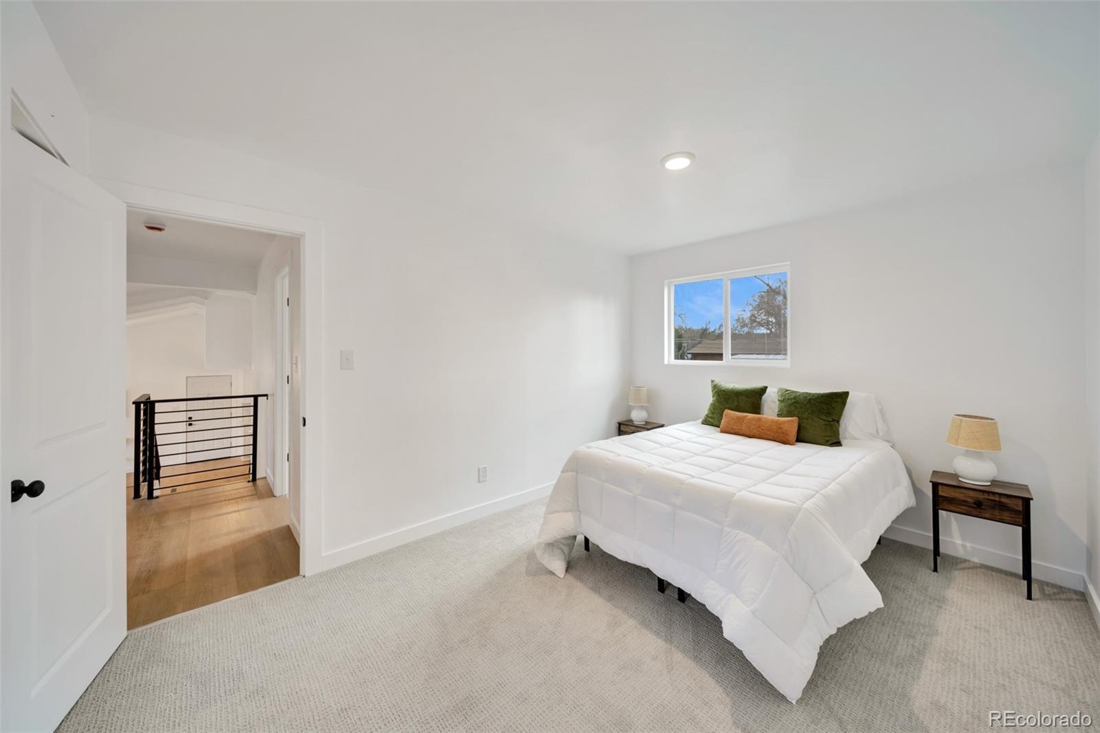 MLS Image #12 for 6616 s apache drive,littleton, Colorado