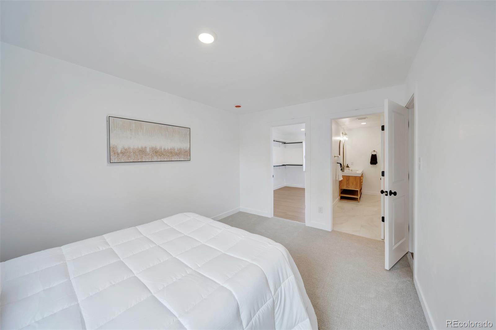 MLS Image #13 for 6616 s apache drive,littleton, Colorado