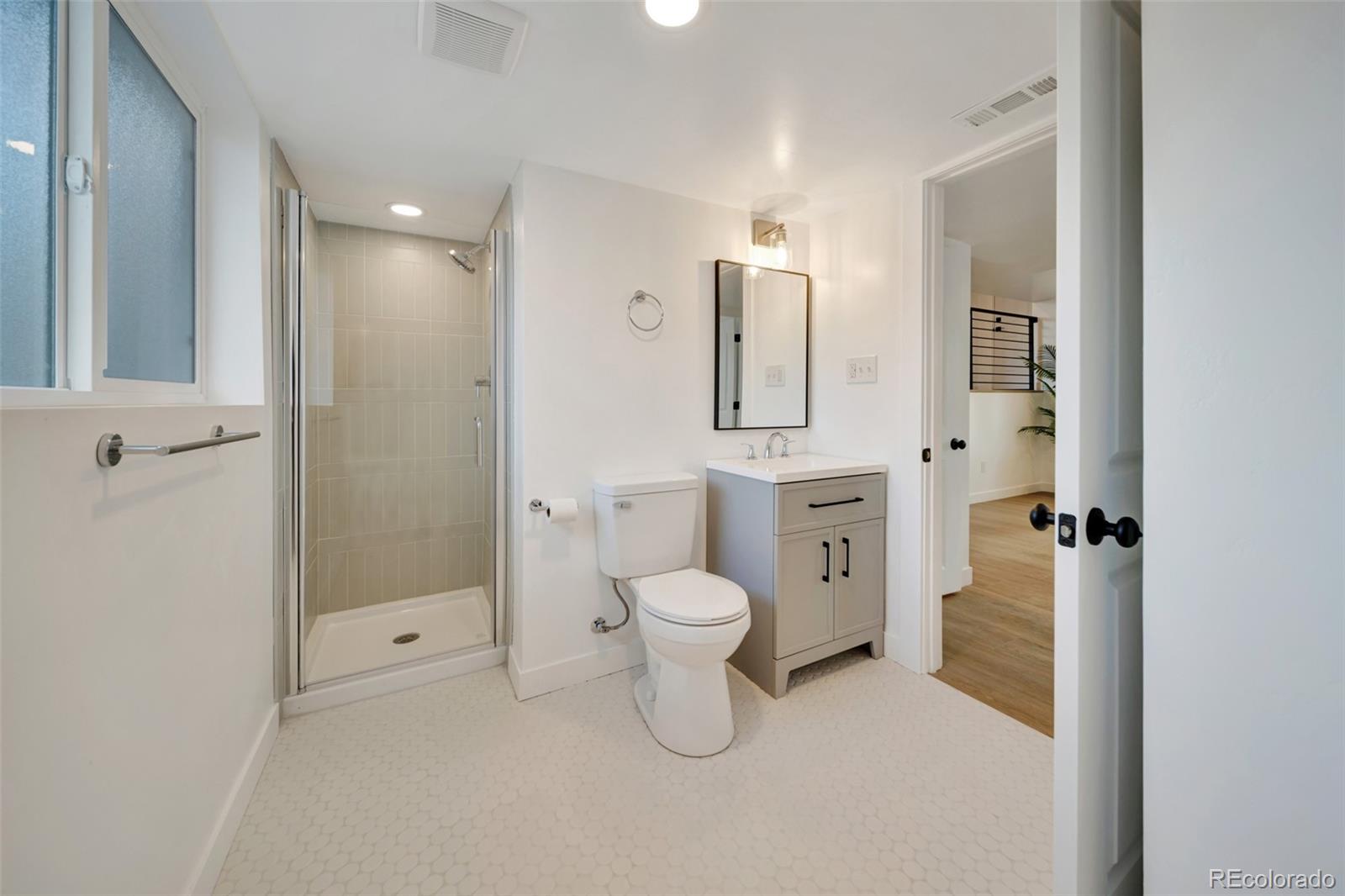 MLS Image #21 for 6616 s apache drive,littleton, Colorado