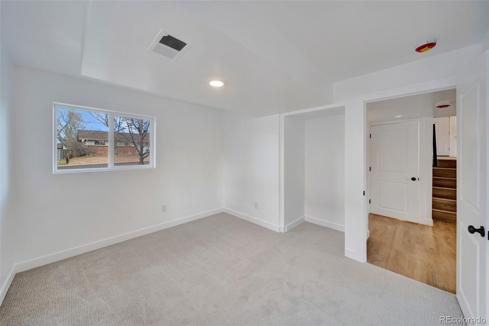 MLS Image #22 for 6616 s apache drive,littleton, Colorado