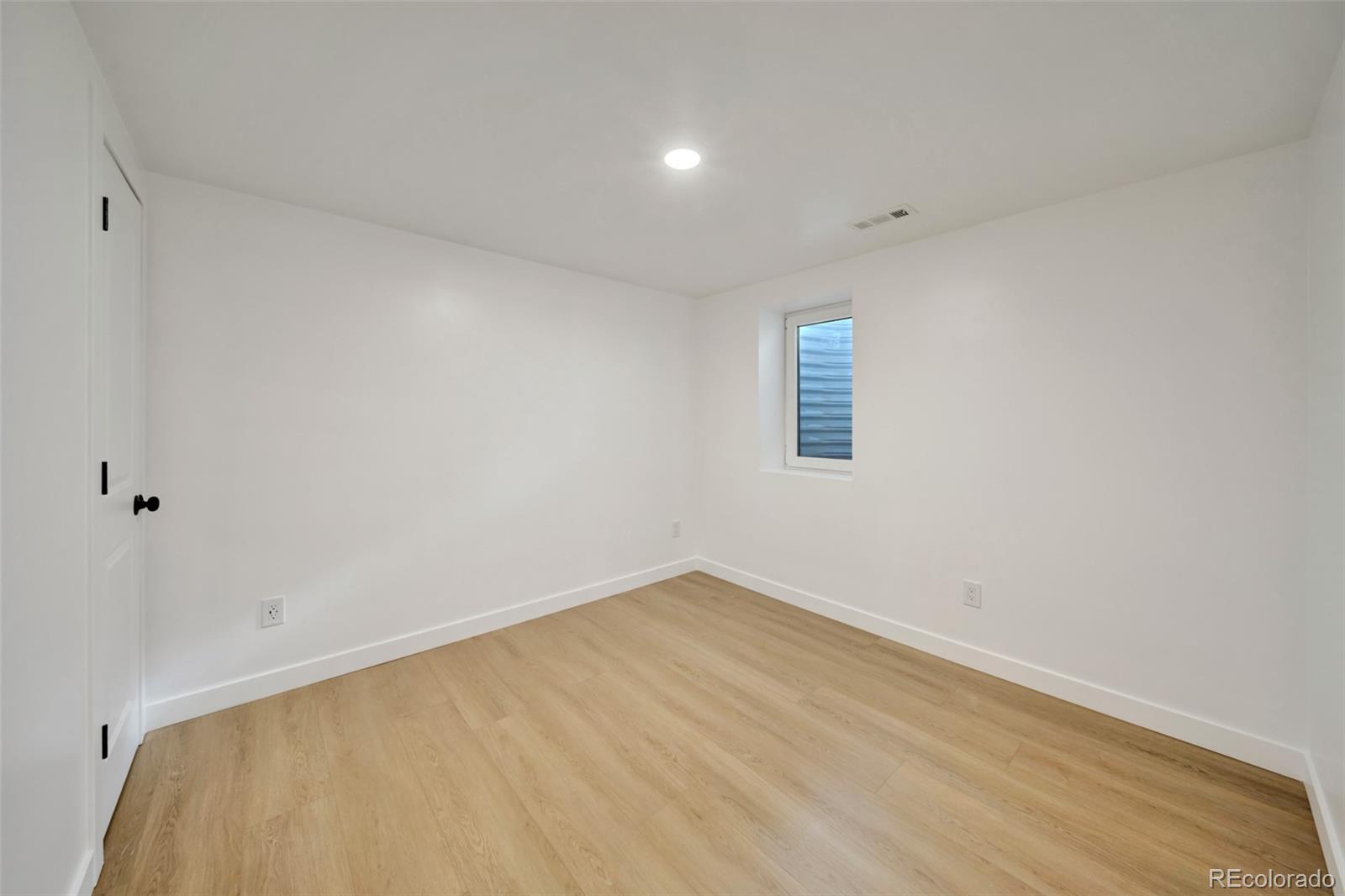 MLS Image #23 for 6616 s apache drive,littleton, Colorado