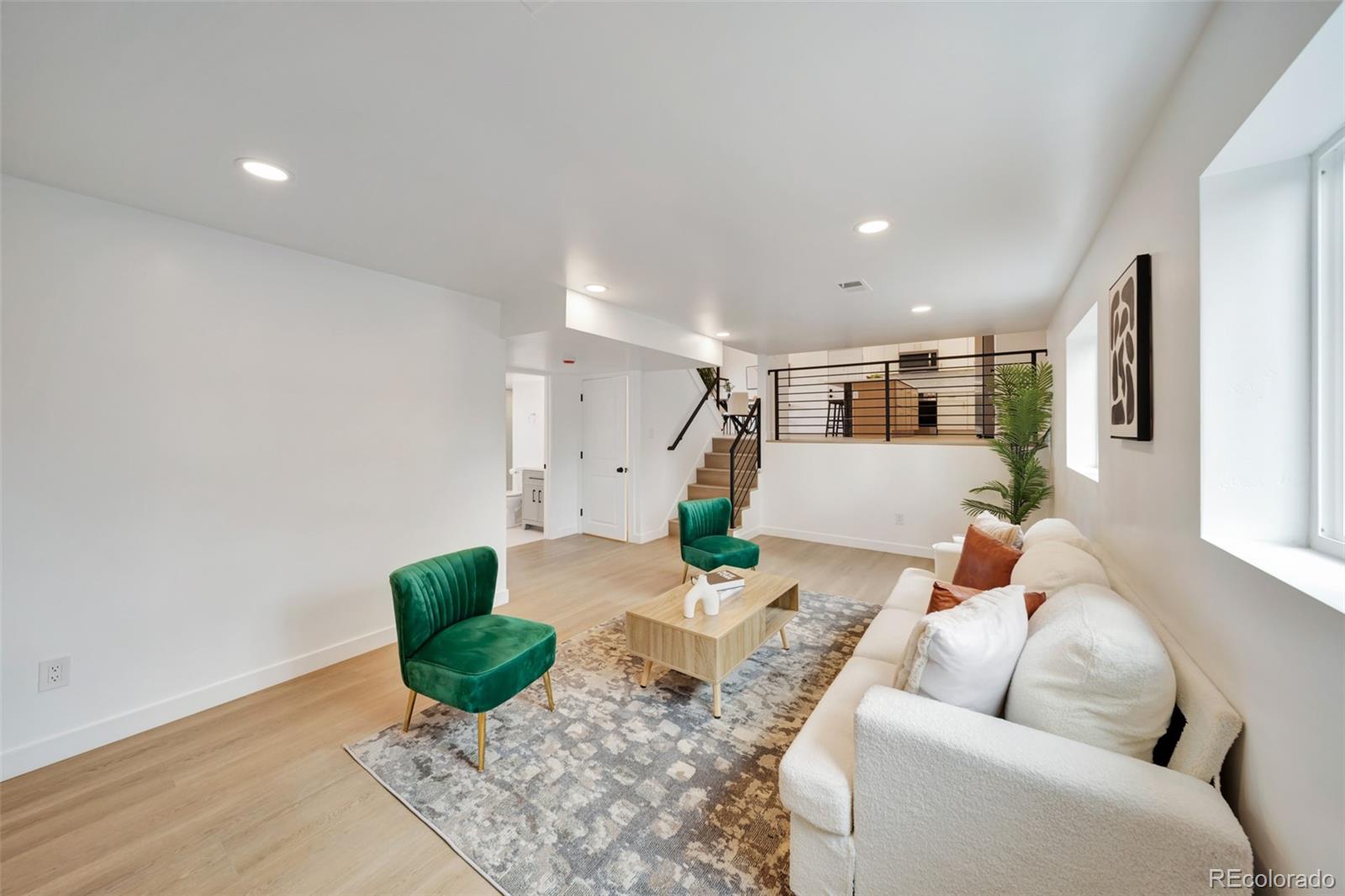 MLS Image #9 for 6616 s apache drive,littleton, Colorado