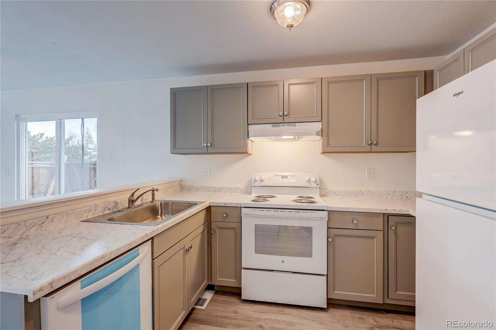MLS Image #6 for 16923 e whitaker drive b,aurora, Colorado