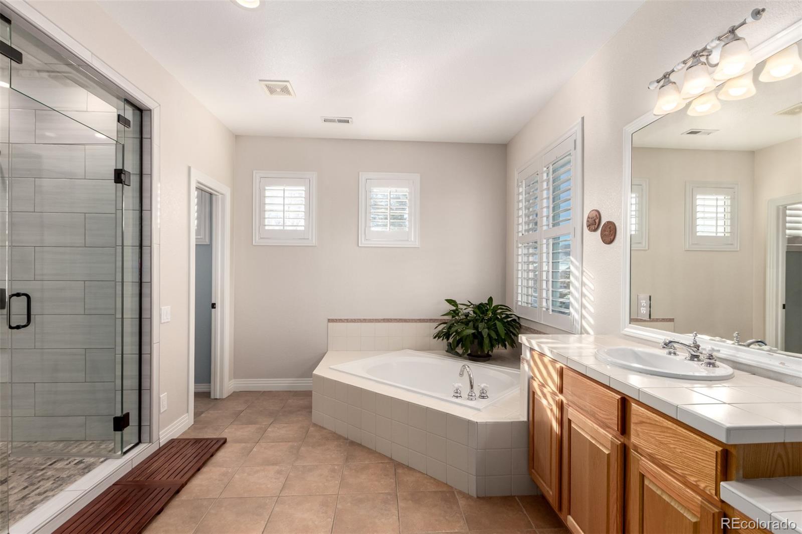 MLS Image #15 for 16889 w 63rd lane,arvada, Colorado