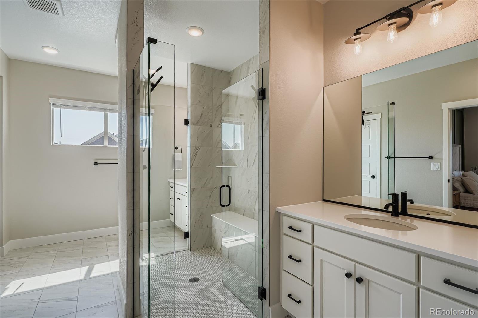 MLS Image #18 for 6318 n fulton court,denver, Colorado