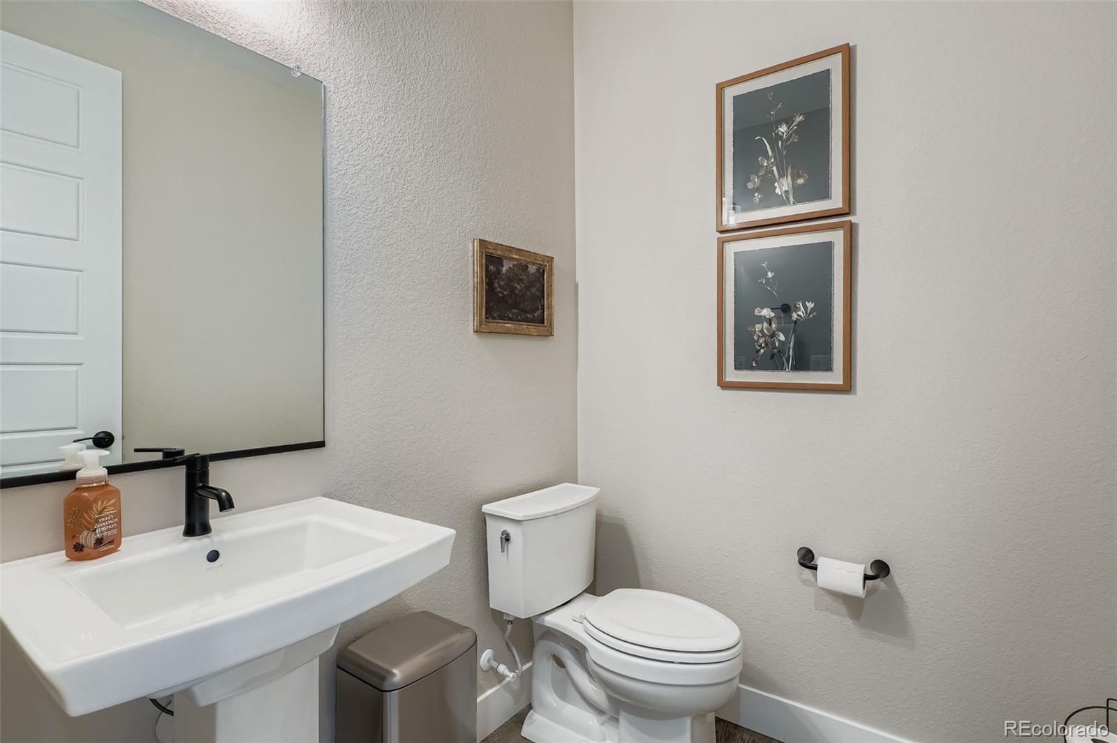 MLS Image #19 for 6318 n fulton court,denver, Colorado