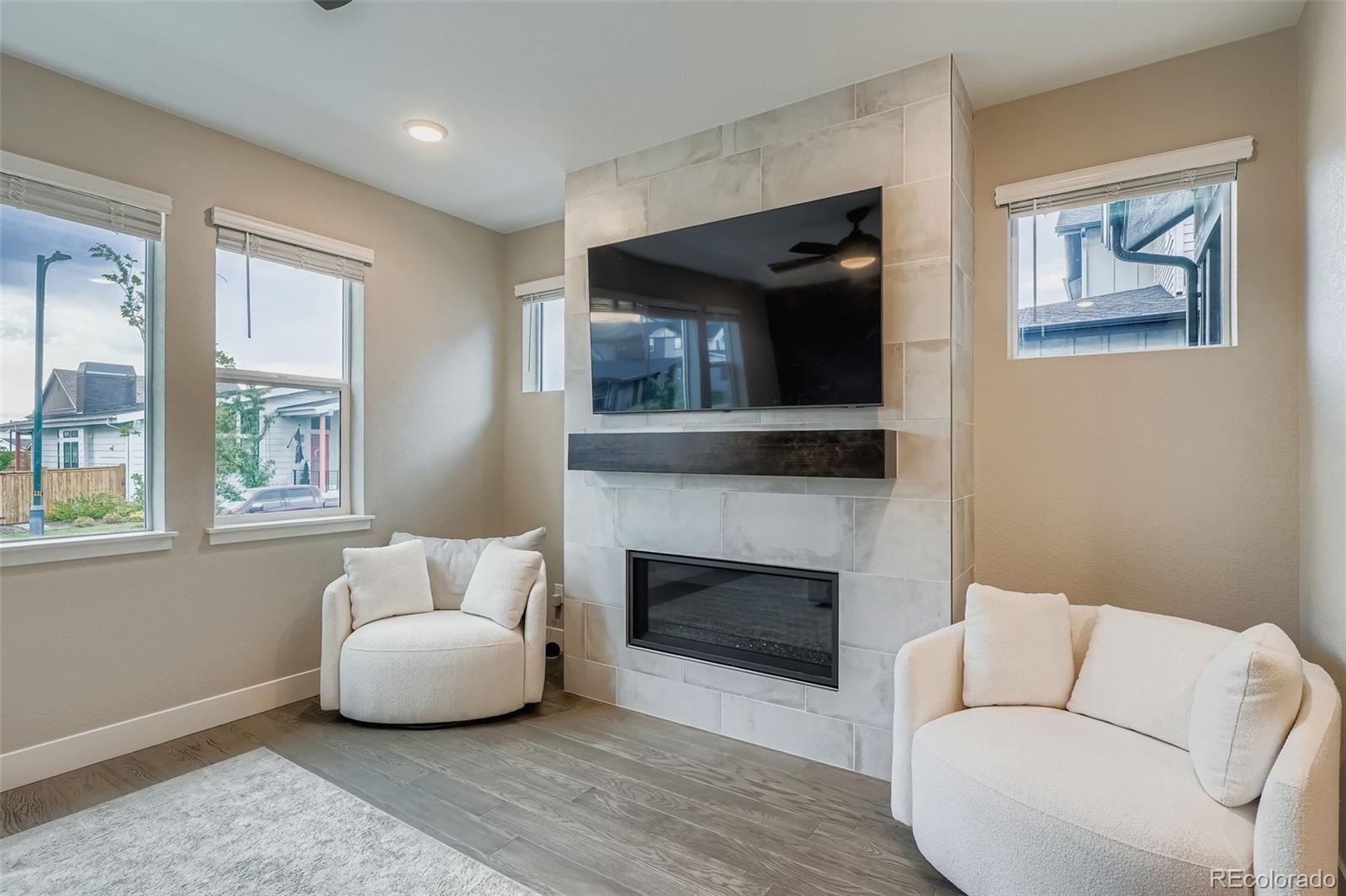 MLS Image #5 for 6318 n fulton court,denver, Colorado