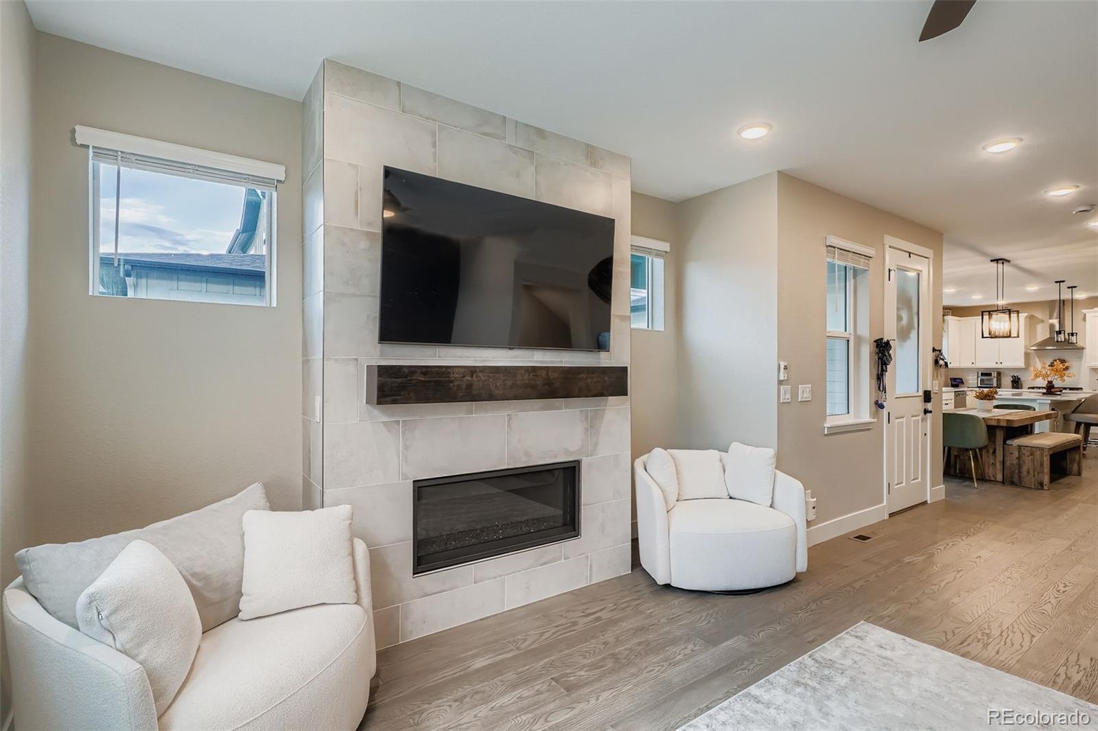 MLS Image #6 for 6318 n fulton court,denver, Colorado