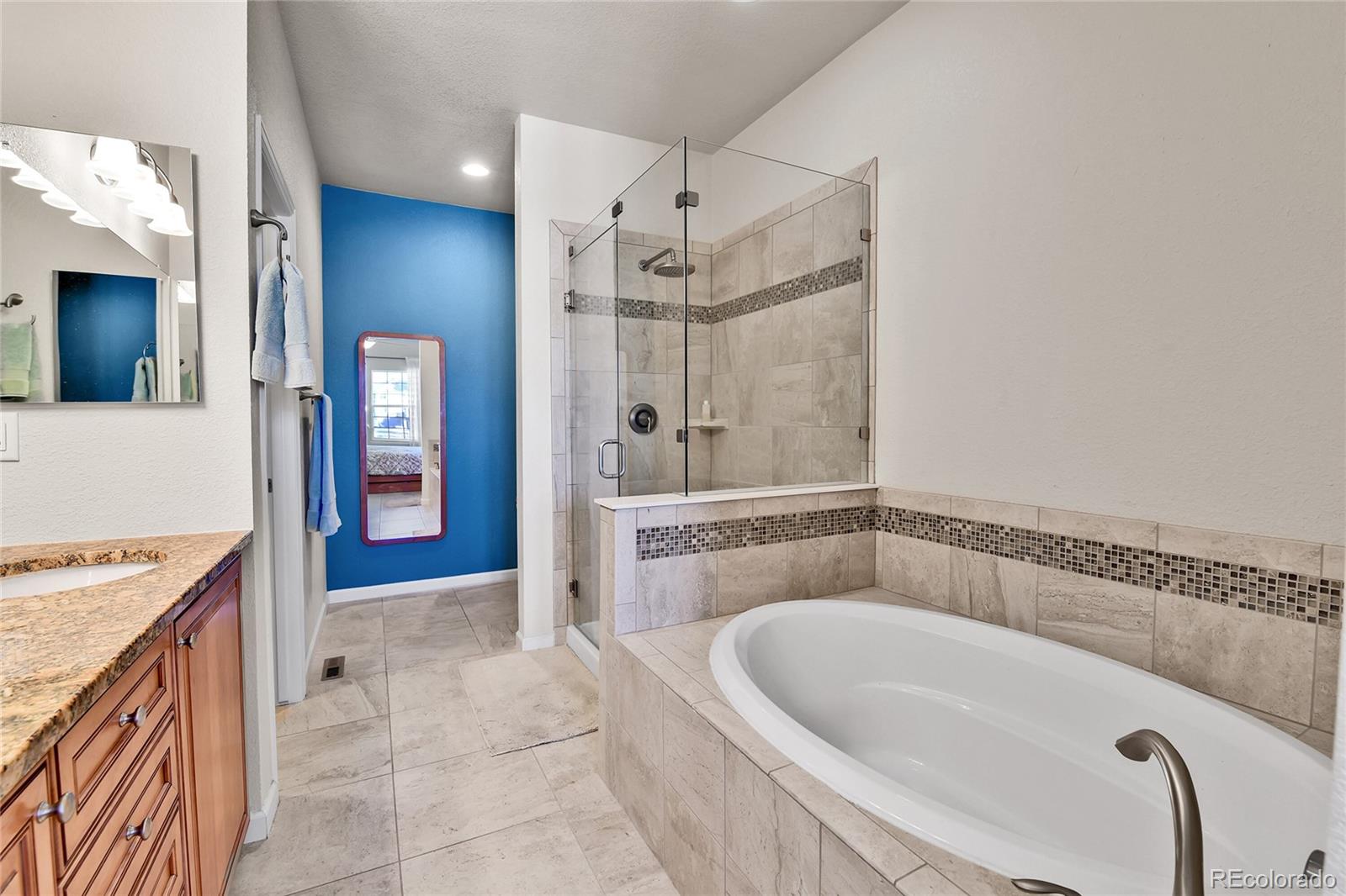 MLS Image #16 for 21999 e euclid drive,aurora, Colorado