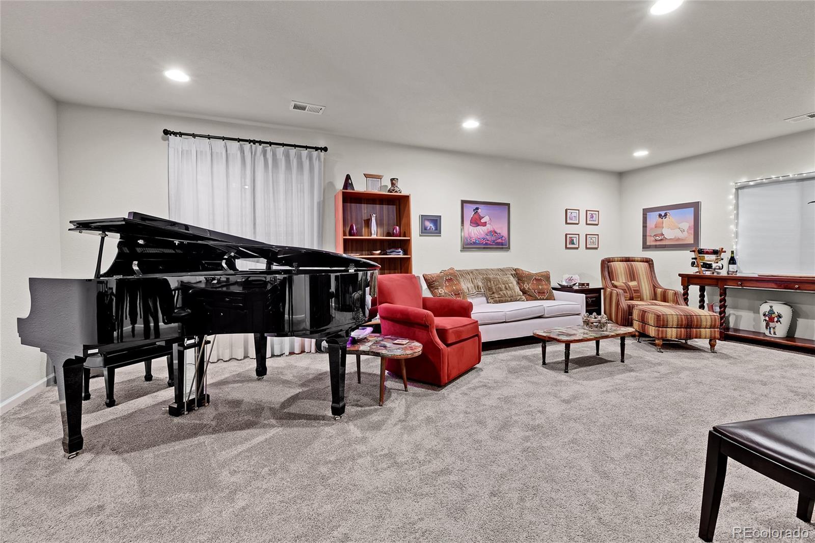 MLS Image #24 for 21999 e euclid drive,aurora, Colorado