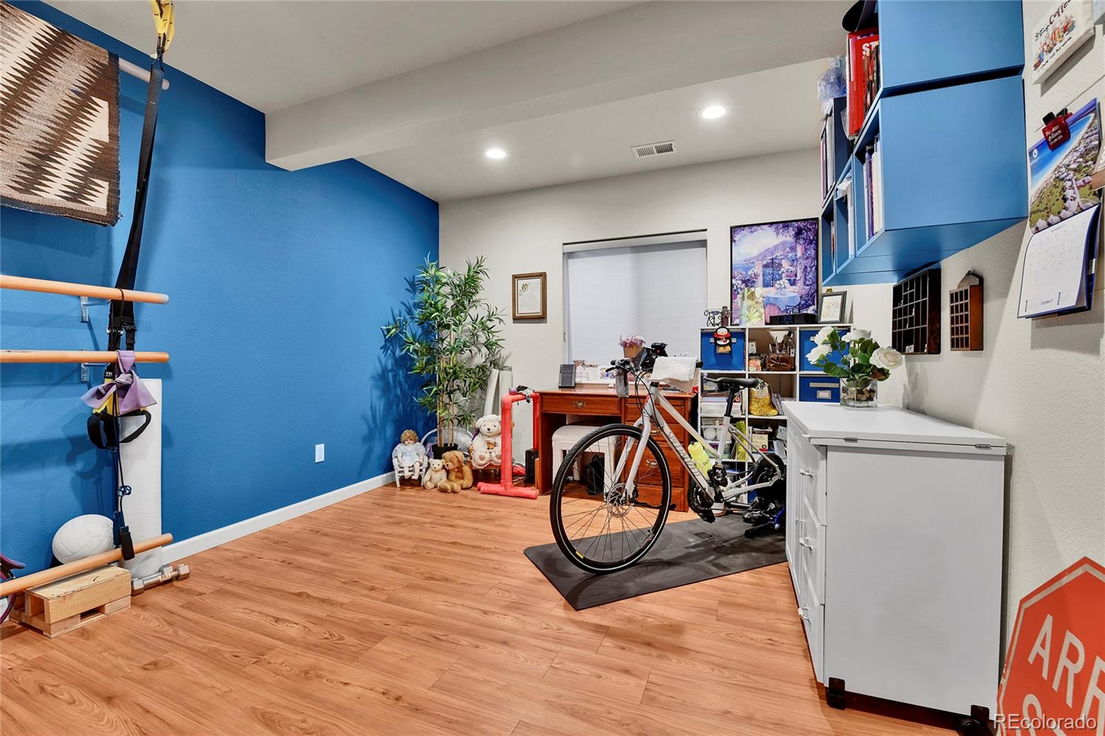 MLS Image #26 for 21999 e euclid drive,aurora, Colorado