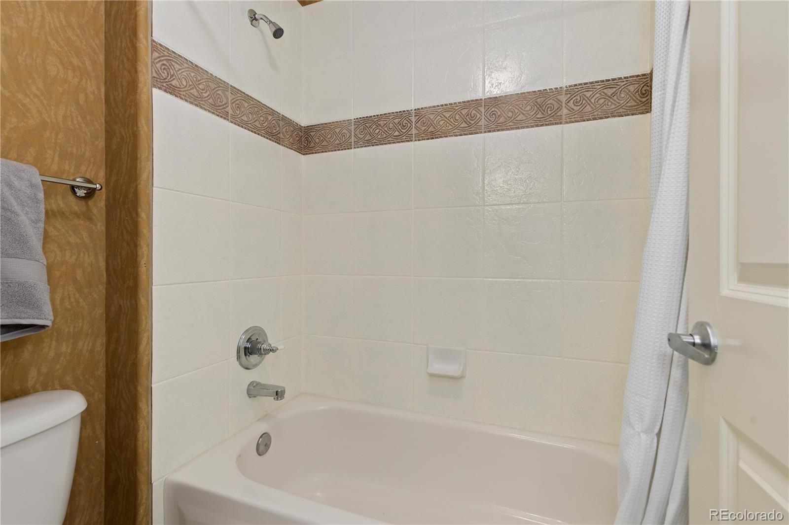 MLS Image #21 for 6297 w prentice avenue,littleton, Colorado