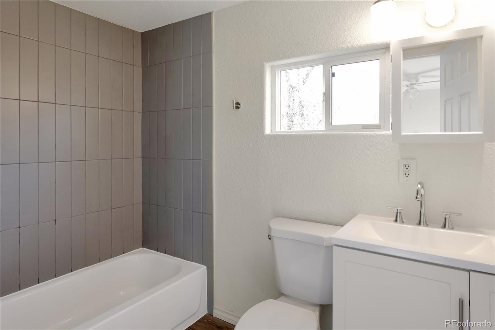 MLS Image #13 for 8533  cook court,denver, Colorado