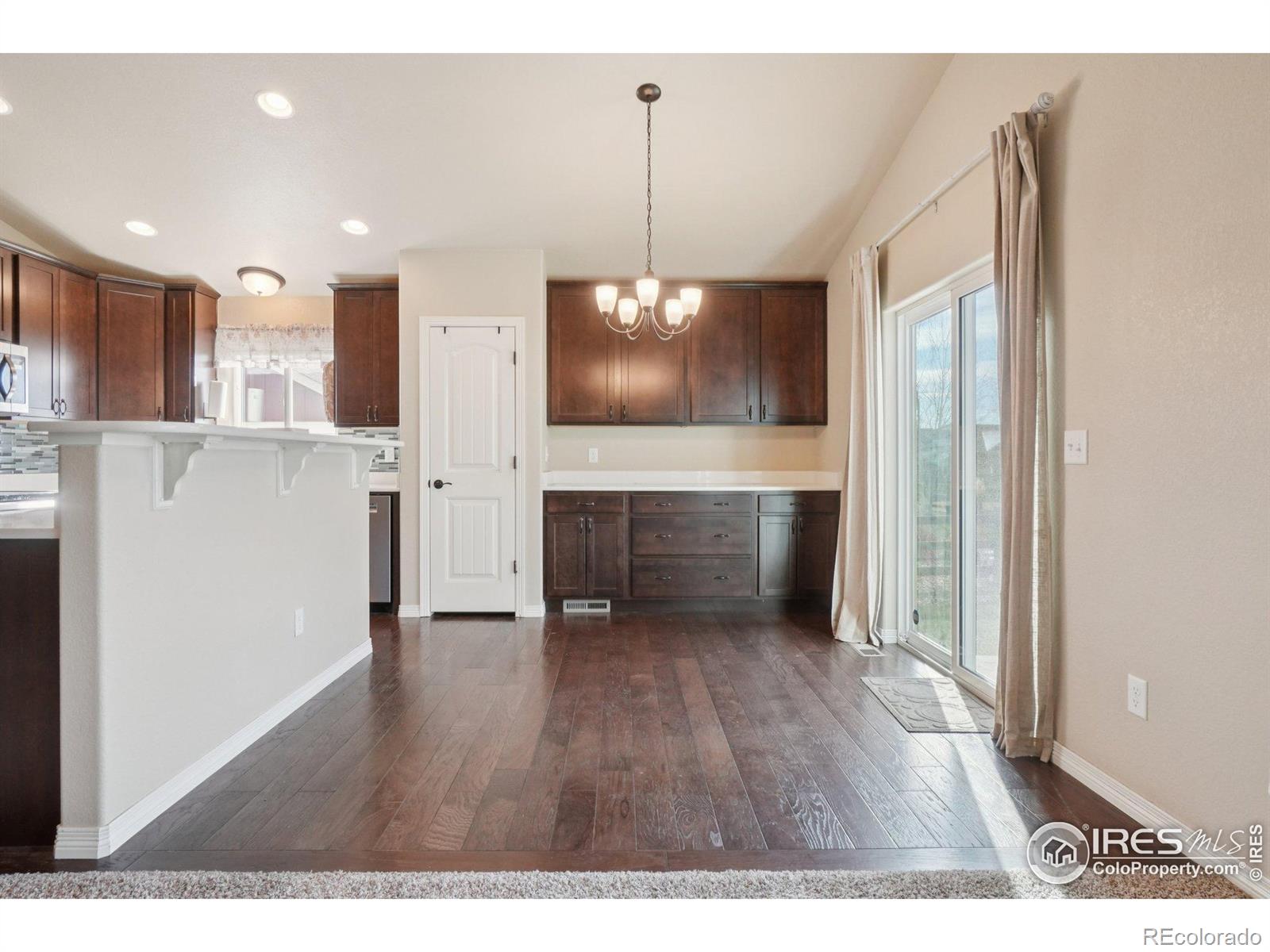 MLS Image #11 for 541  mount rainier street,berthoud, Colorado