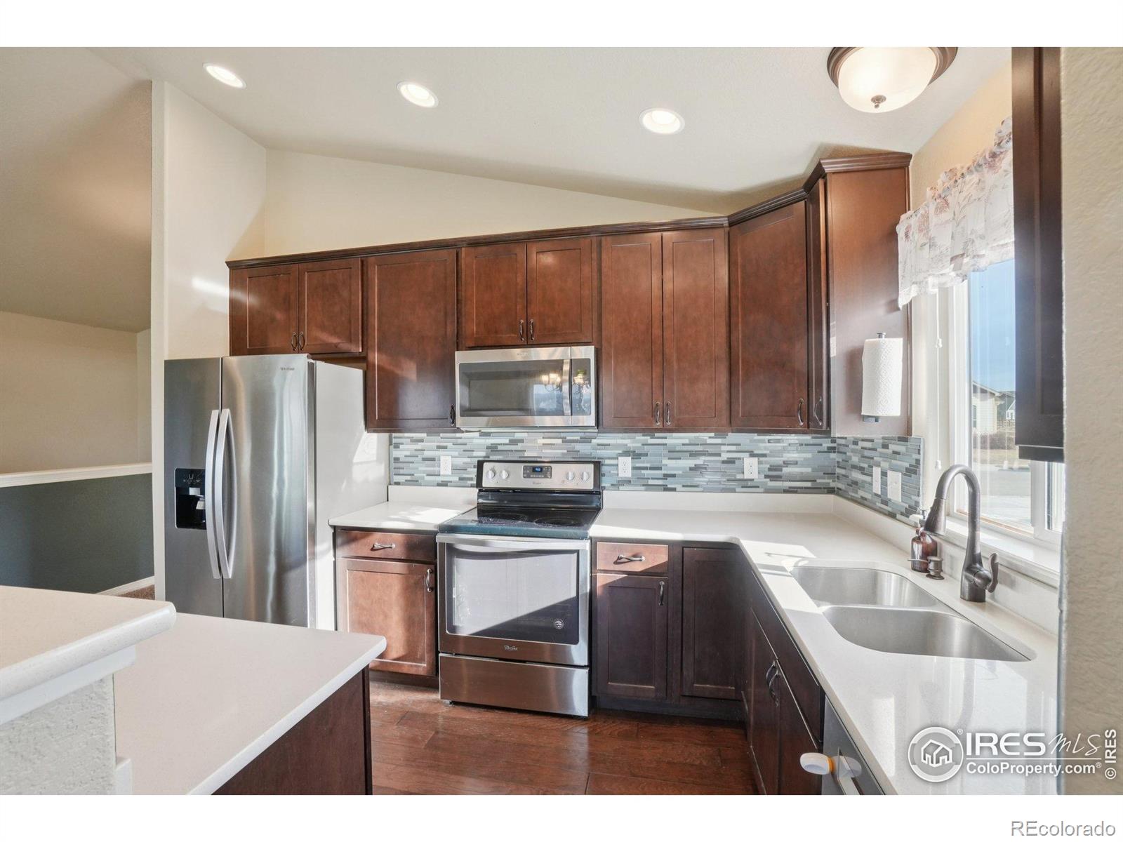 MLS Image #14 for 541  mount rainier street,berthoud, Colorado