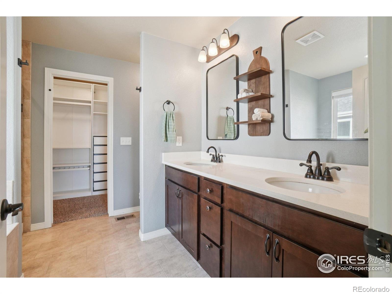MLS Image #17 for 541  mount rainier street,berthoud, Colorado
