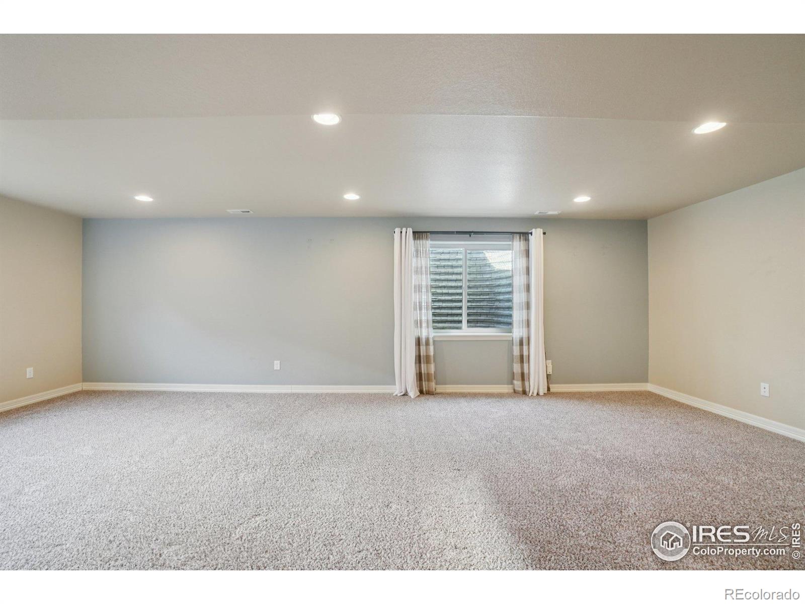MLS Image #26 for 541  mount rainier street,berthoud, Colorado
