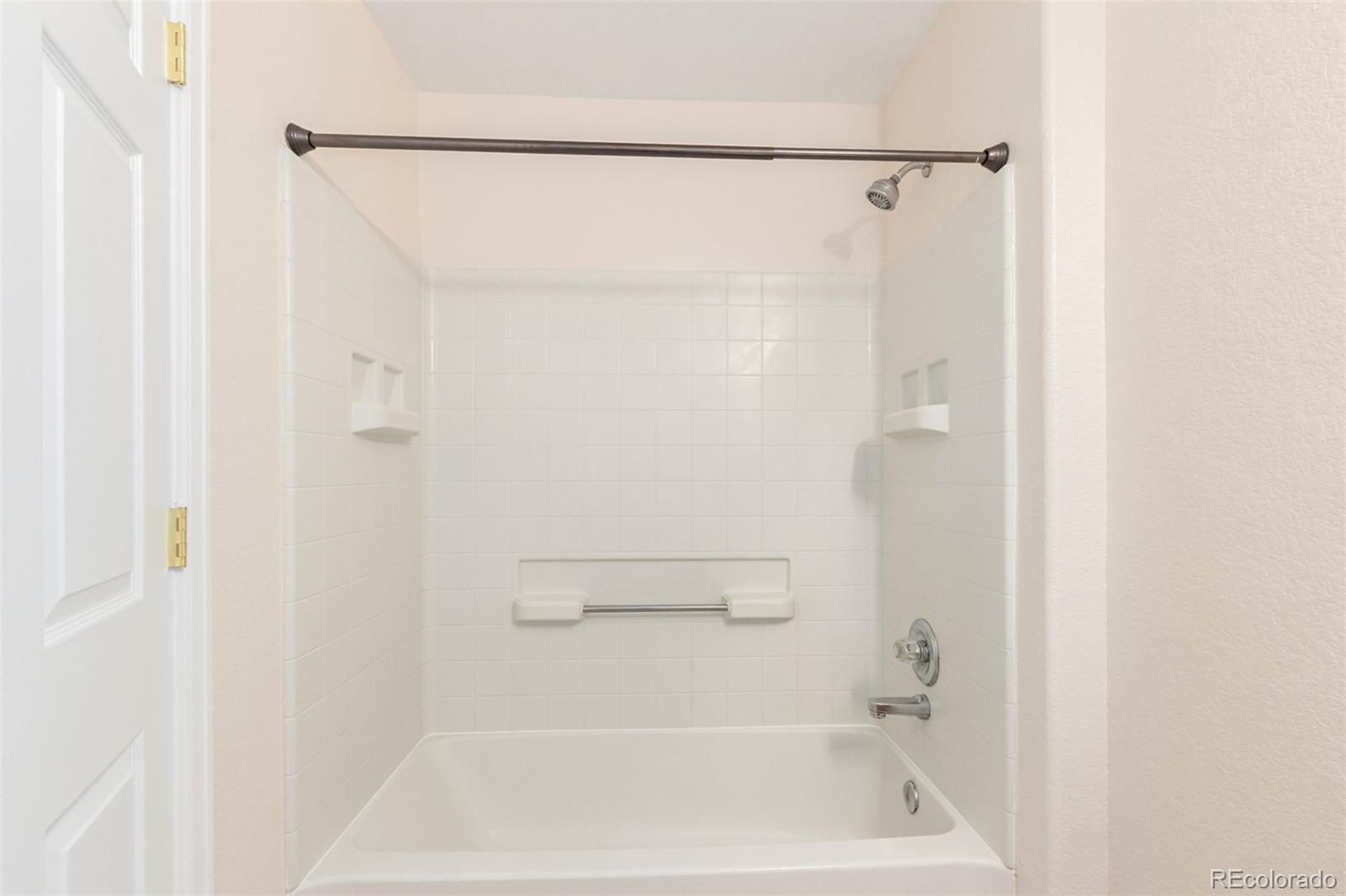 MLS Image #20 for 1415 s galena way 103,denver, Colorado