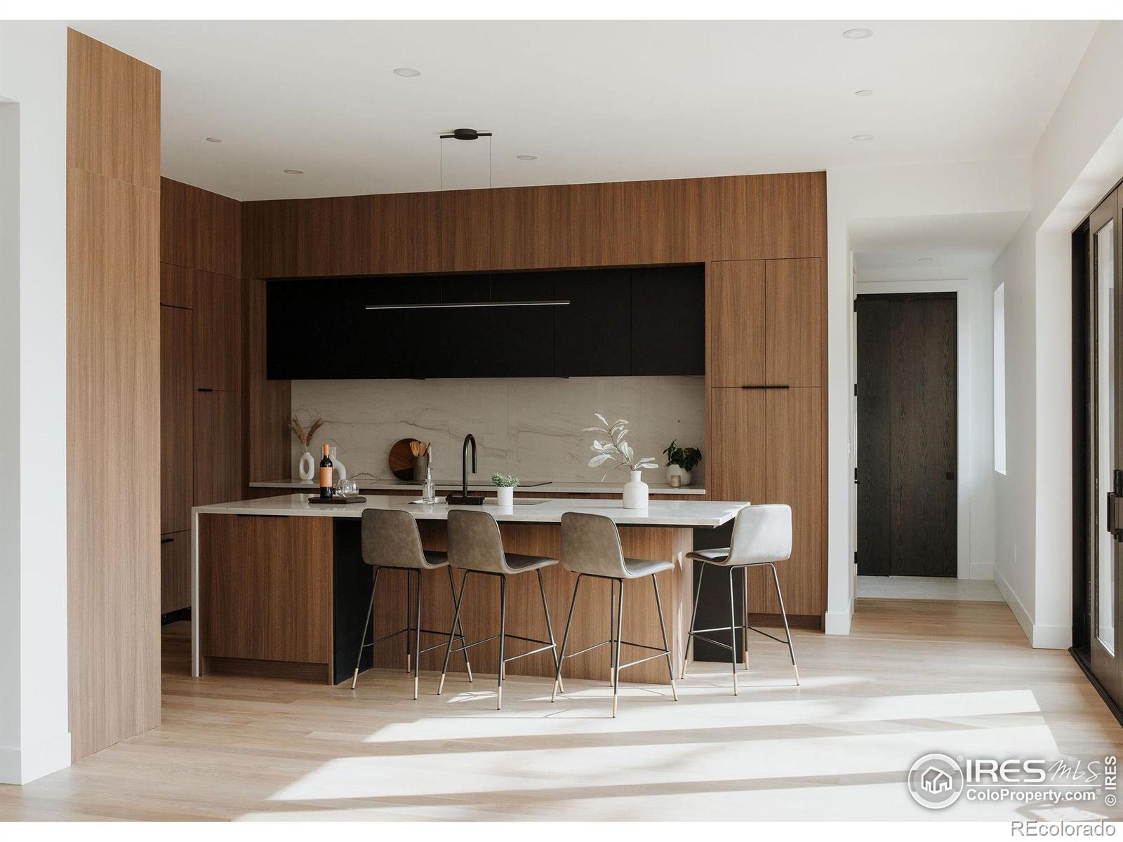 MLS Image #10 for 864  iris avenue,boulder, Colorado