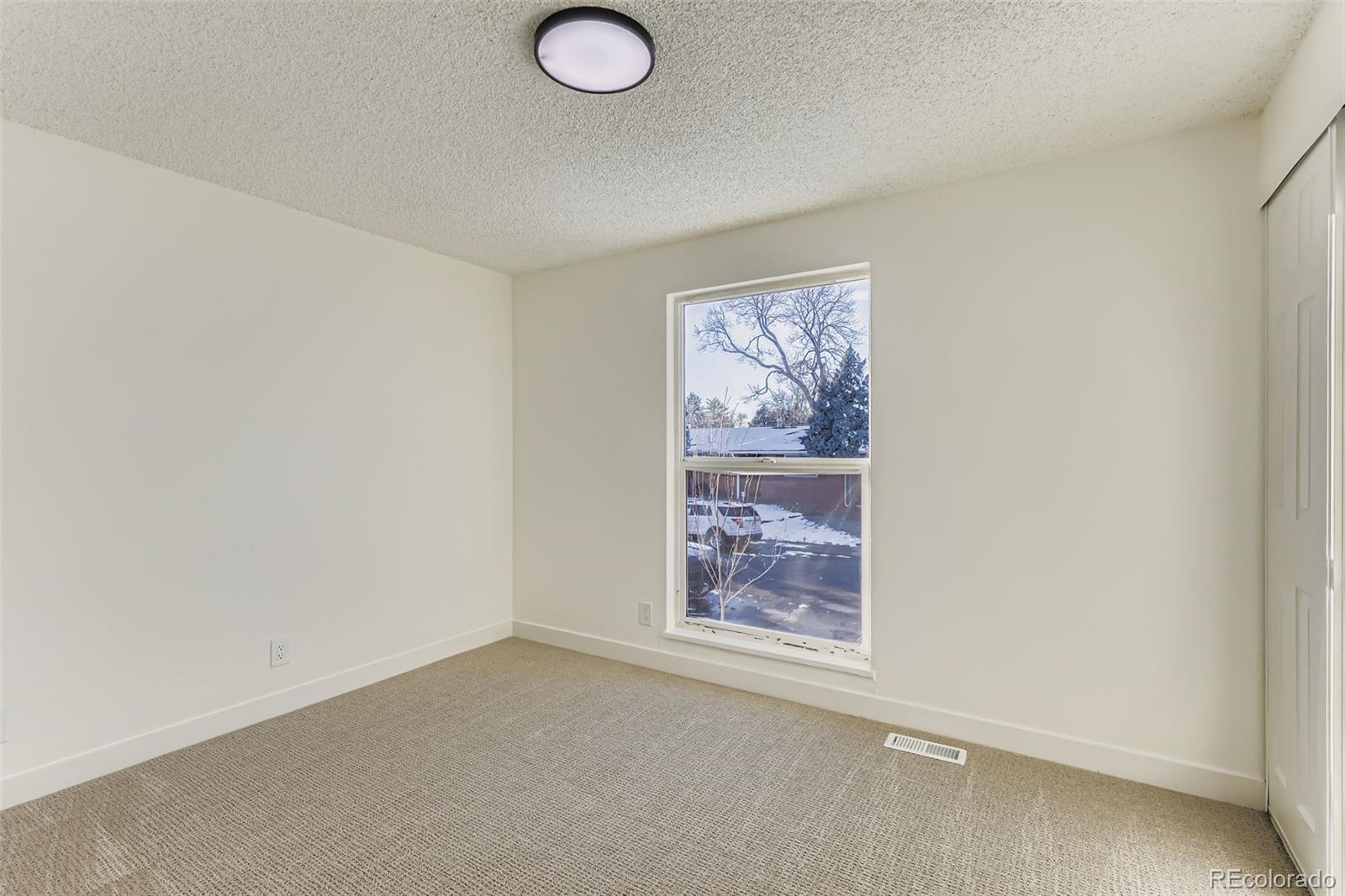 MLS Image #13 for 5222  tucson way,denver, Colorado