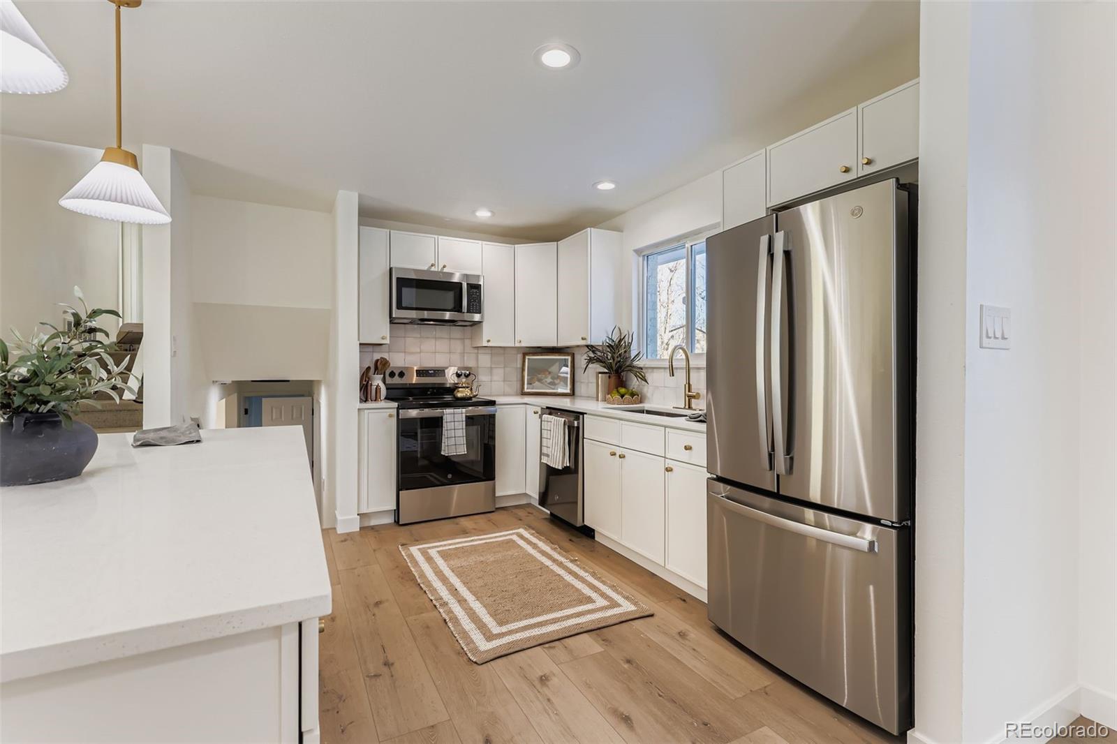 MLS Image #4 for 5222  tucson way,denver, Colorado