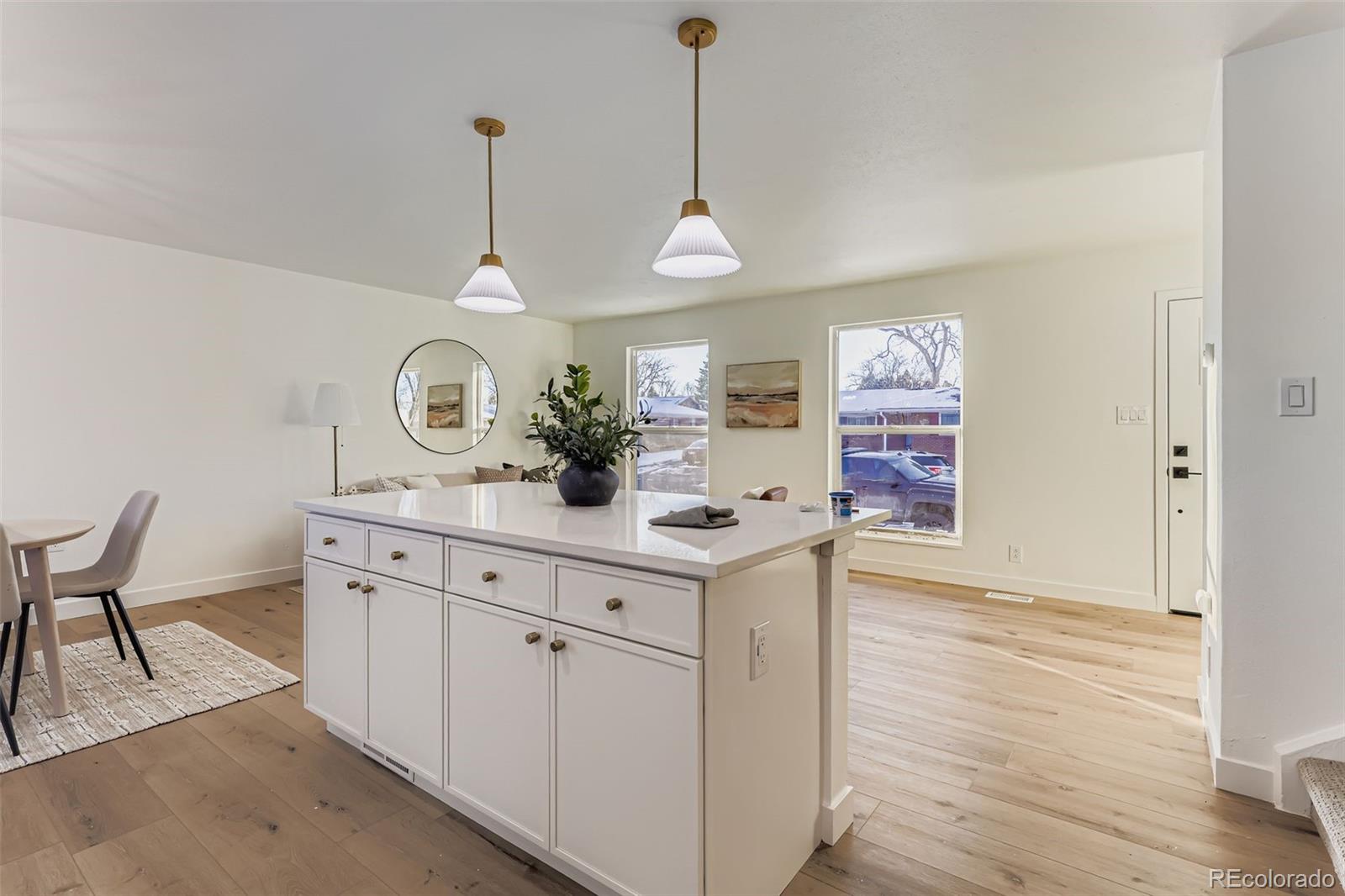 MLS Image #5 for 5222  tucson way,denver, Colorado