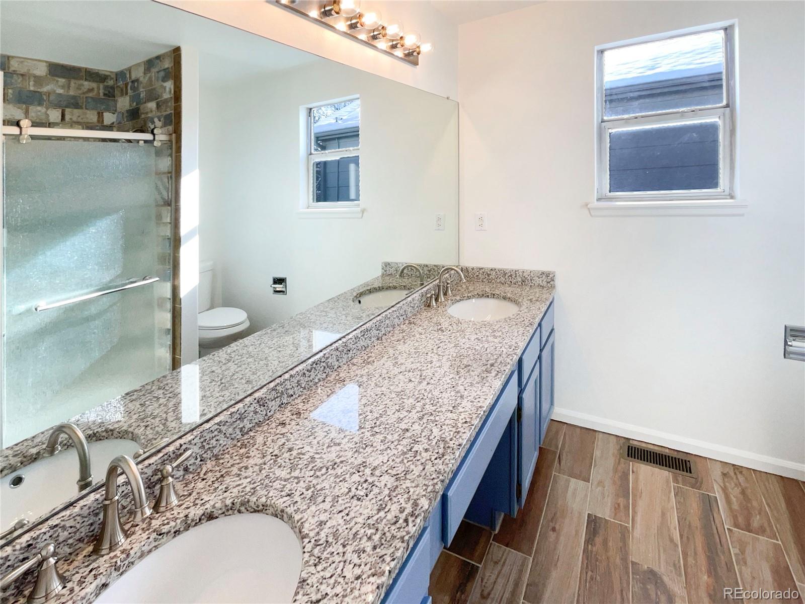 MLS Image #16 for 19370 e 40th place,denver, Colorado