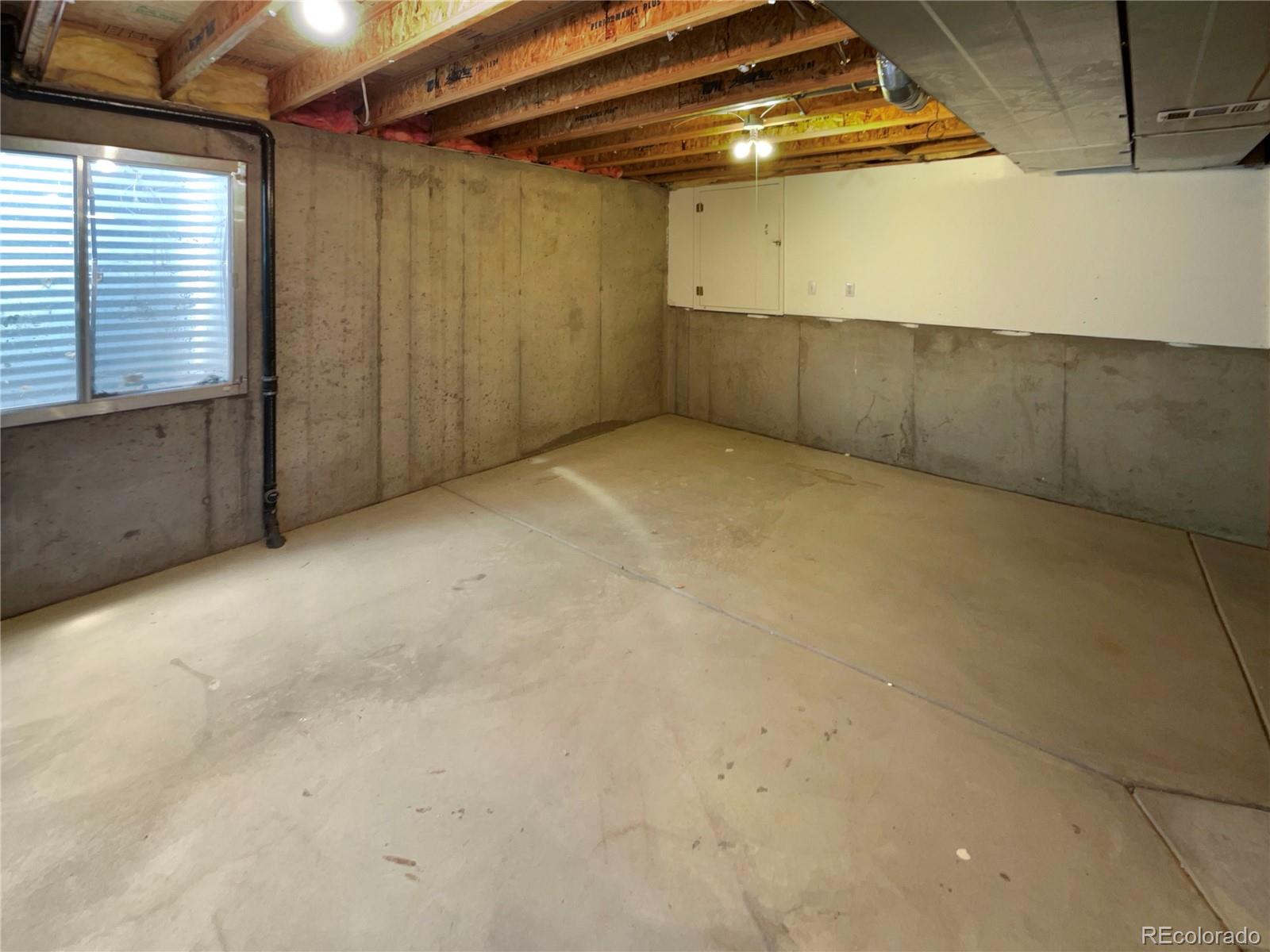 MLS Image #24 for 19370 e 40th place,denver, Colorado