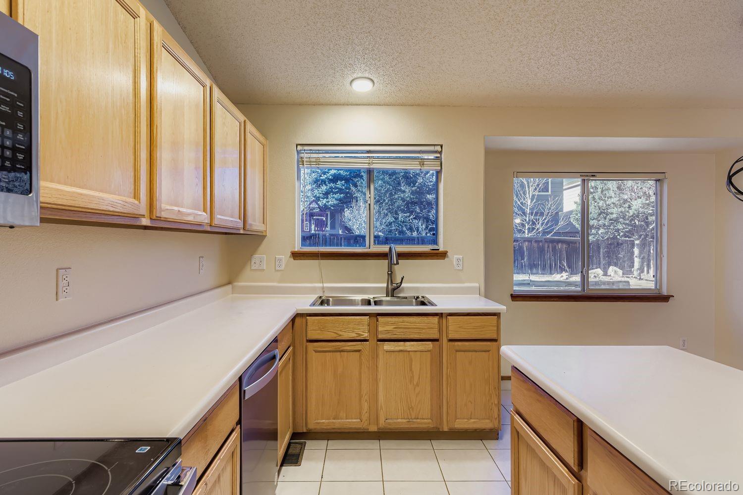 MLS Image #10 for 10505  hyacinth place,highlands ranch, Colorado