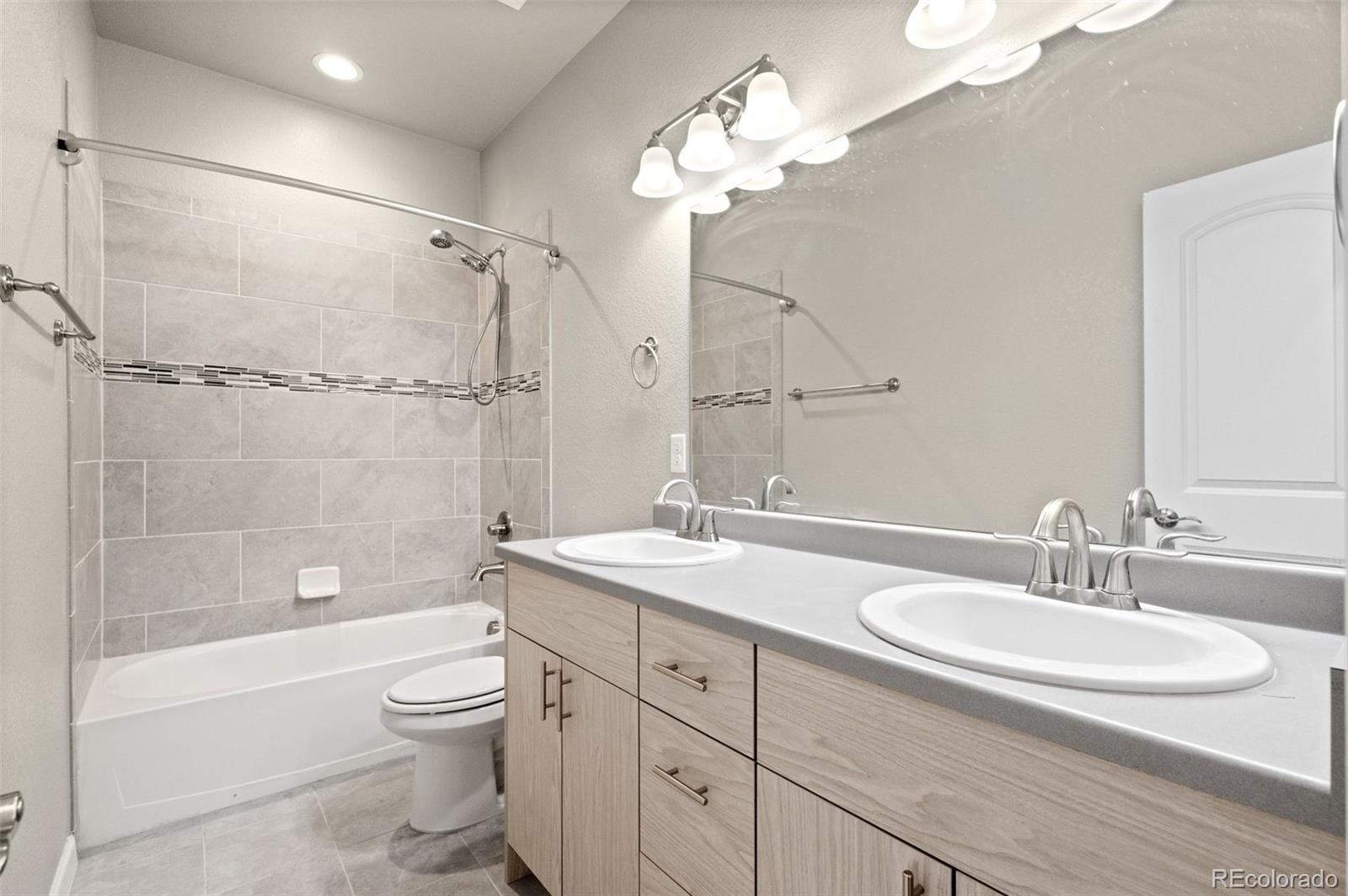 MLS Image #13 for 11250  florence street 9e,commerce city, Colorado