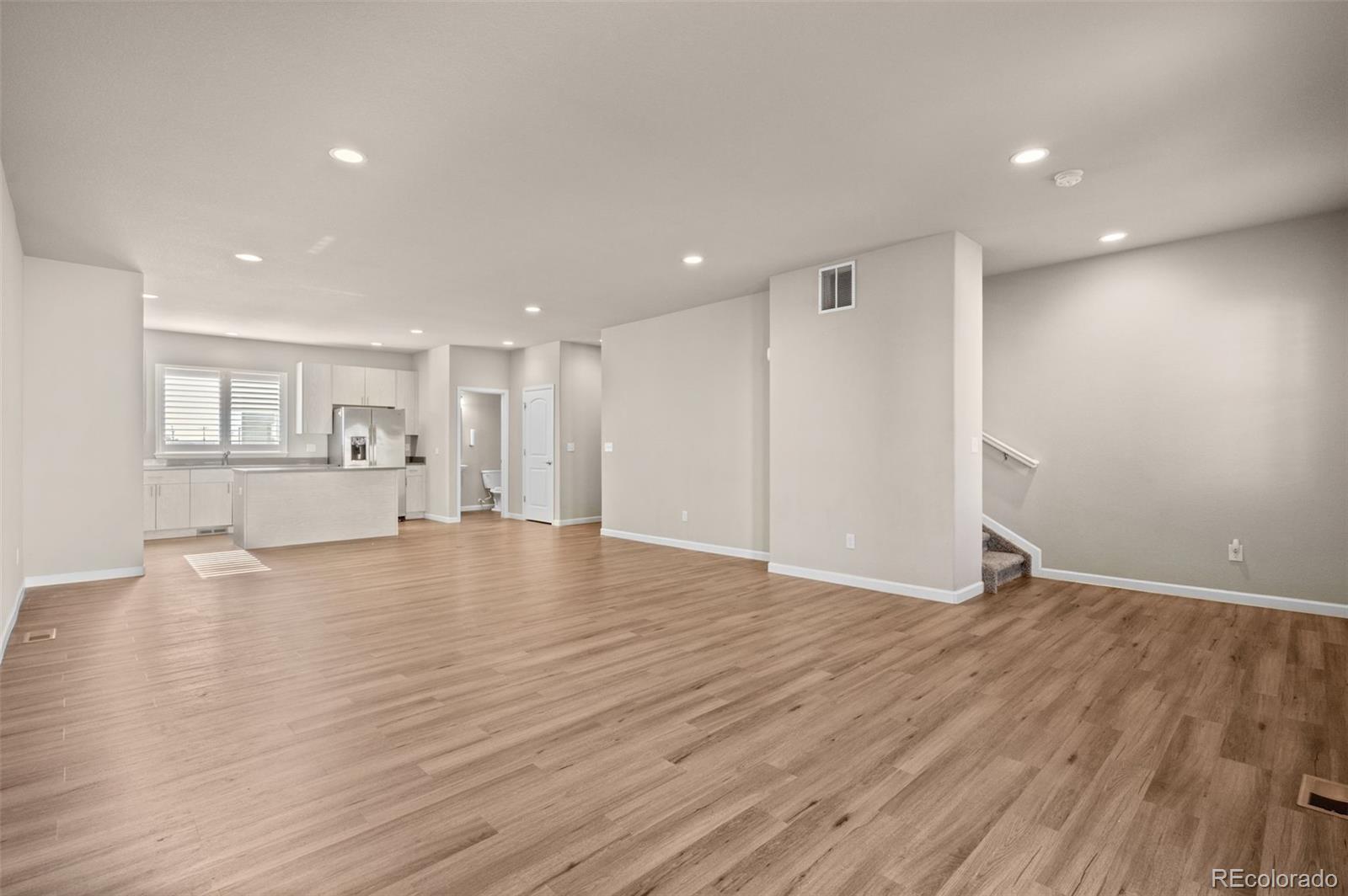 MLS Image #3 for 11250  florence street 9e,commerce city, Colorado