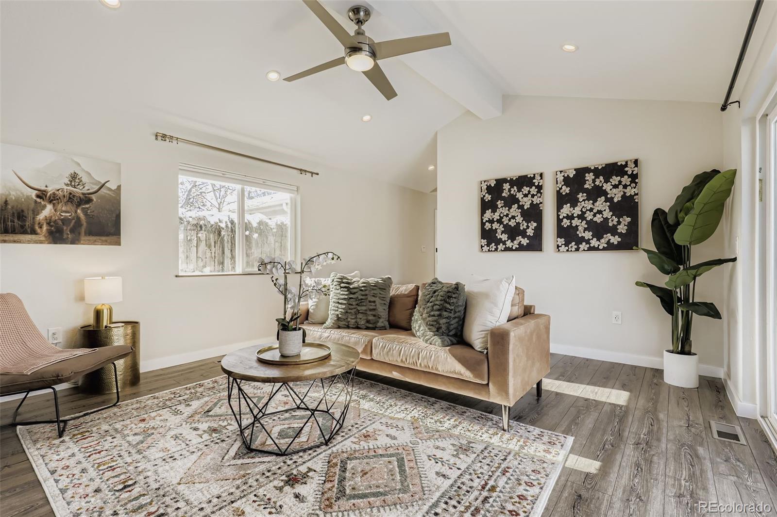 MLS Image #13 for 3054  newport street,denver, Colorado