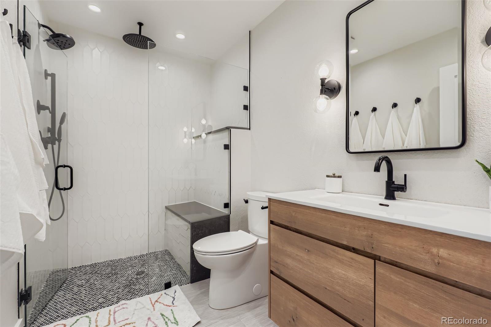 MLS Image #16 for 3054  newport street,denver, Colorado